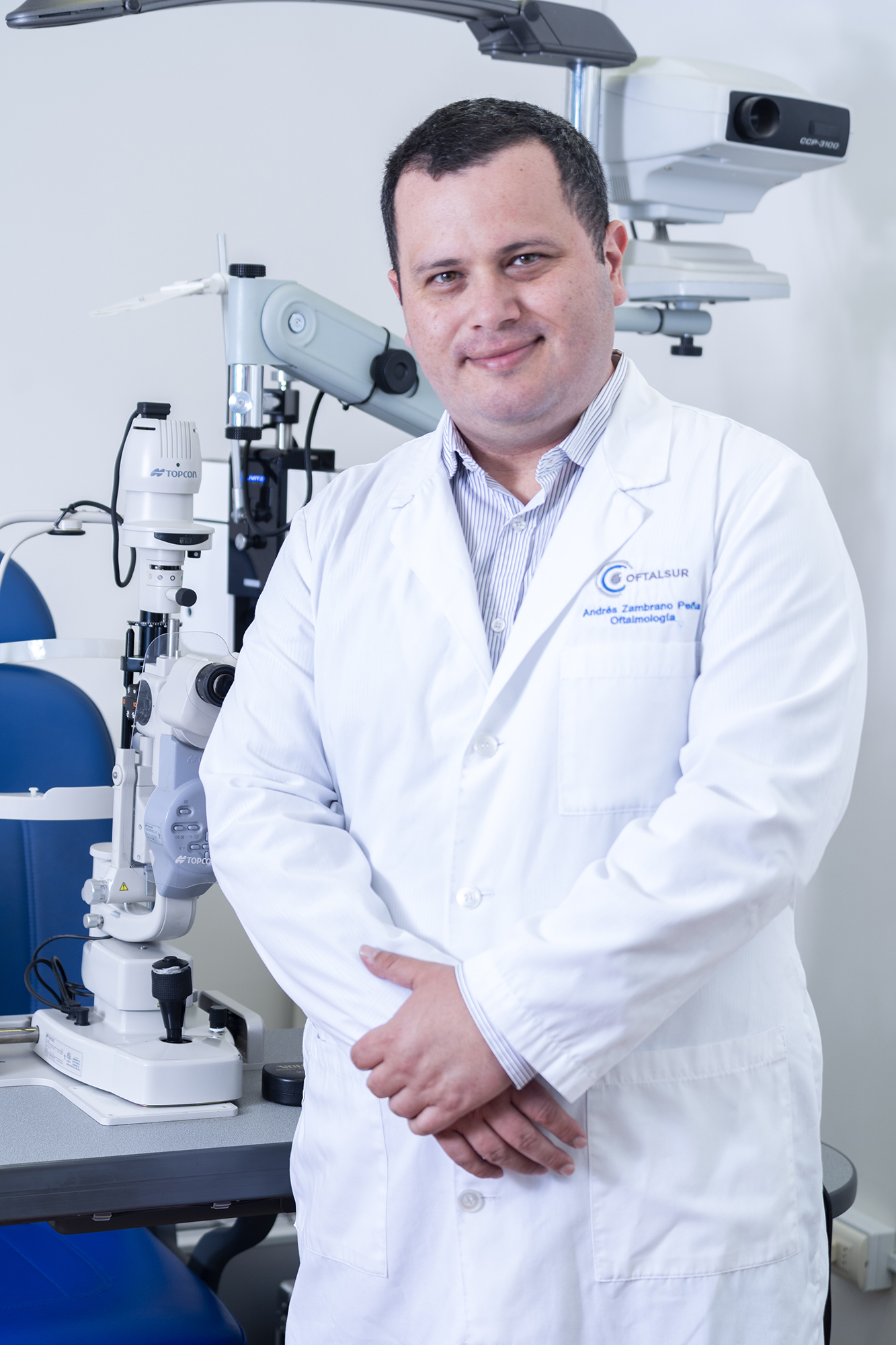 Dr. Andrés Zambrano Peña